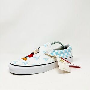 Vans x Walt Disney World - 50th Anniversary Mickey Blue Slip-on Vans M11/W13